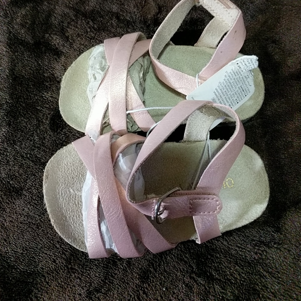 Sandals - Picture 2 of 3